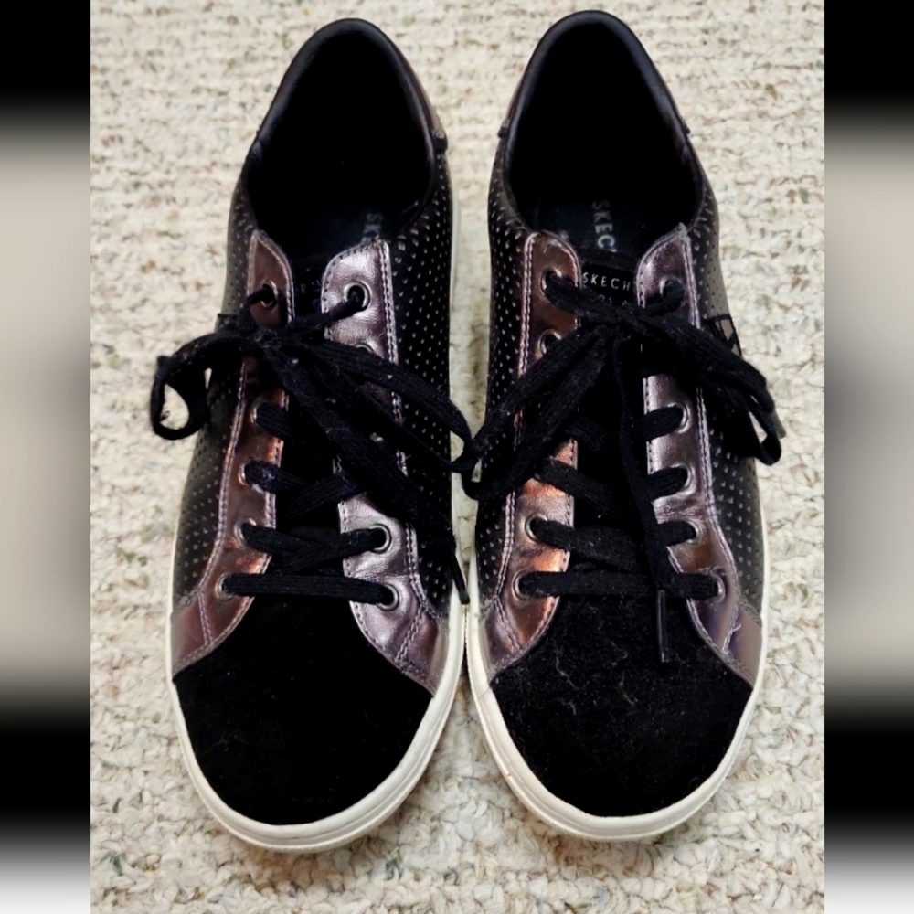 Skechers Street